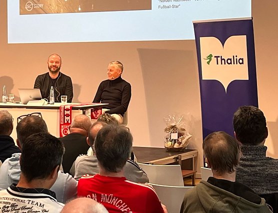 Norbert Nachtweih erz&auml;hlte vom rauchenden Auge� (Foto: Joachim Rose)