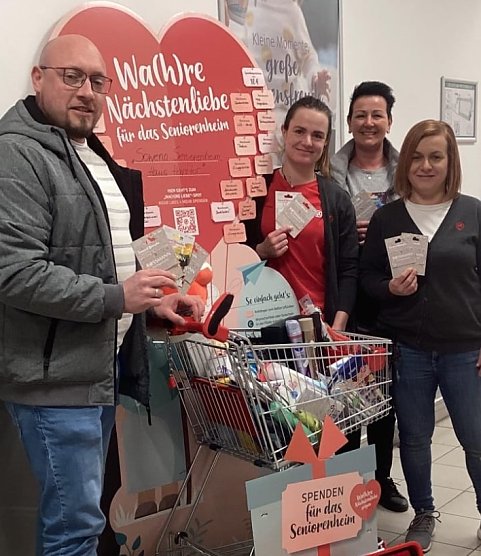 v. l. Nico Manzke, Christina Buchardt, Nicole Lauer, Susann Hoffmann (Foto: Dirk Erfurt) v. l. Nico Manzke, Christina Buchardt, Nicole Lauer, Susann Hoffmann (Foto: Dirk Erfurt)