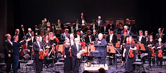 4. Sinfoniekonzert des Loh-Orchesters (Foto: C.Laude) 4. Sinfoniekonzert des Loh-Orchesters (Foto: C.Laude)