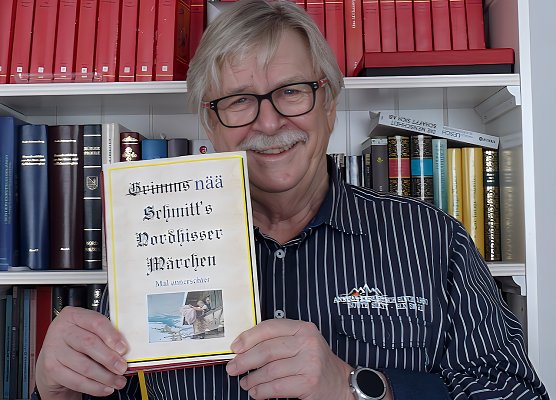 Winfried Schmitt hat da mal was korrigiert in den alten Büchern (Foto: privat) Winfried Schmitt hat da mal was korrigiert in den alten Büchern (Foto: privat)