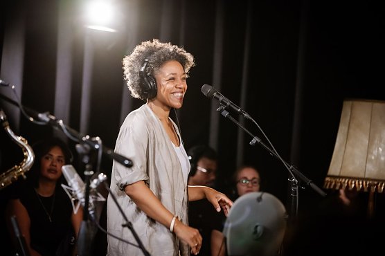 David Helbock´s Random/Control feat. Fola Dada (Foto: Jazzclub Nordhausen) David Helbock´s Random/Control feat. Fola Dada (Foto: Jazzclub Nordhausen)