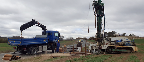 Sondierungsarbeit am Erdfall bei Steigerthal (Foto: Pressestelle Landratsamt)