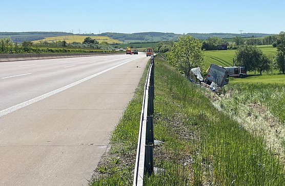 Unfall auf der A4 heute Mittag (Foto: Autobahnpolizei)