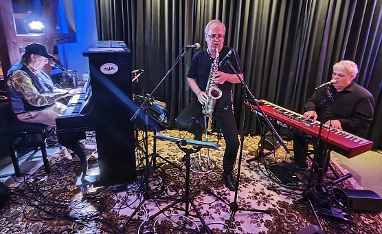 Von links: Manfred Maurenbrecher. Richard Wester und George Nussbaumer (Foto: nnz)