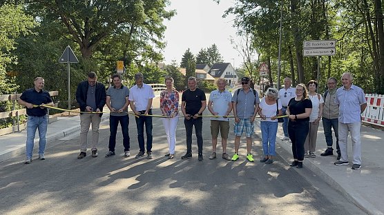 Br&uuml;ckener&ouml;ffnung in Krimderode (Foto: Stadtverwaltung Nordhausen)