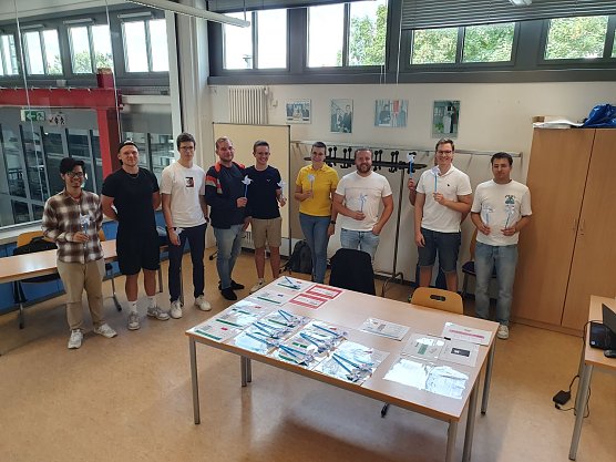 Studierende der Hochschule Nordhausen beim Lean-Workshop im AKI Forum 1 � mit Teamwork und Lean-Methoden auf dem Weg zur erfolgreichen Produktion.  (Foto: HSN)