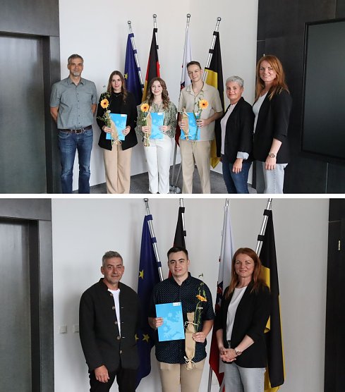 Zeugnis&uuml;bergabe im Rathaus (Foto: Stadt Nordhausen)