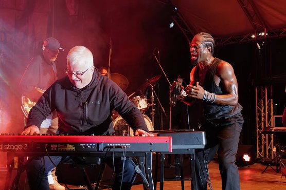 Chantz Powell & The Blues Angels featuring Markus Burger (Foto: Jazzclub Nordhausen) Chantz Powell & The Blues Angels featuring Markus Burger (Foto: Jazzclub Nordhausen)