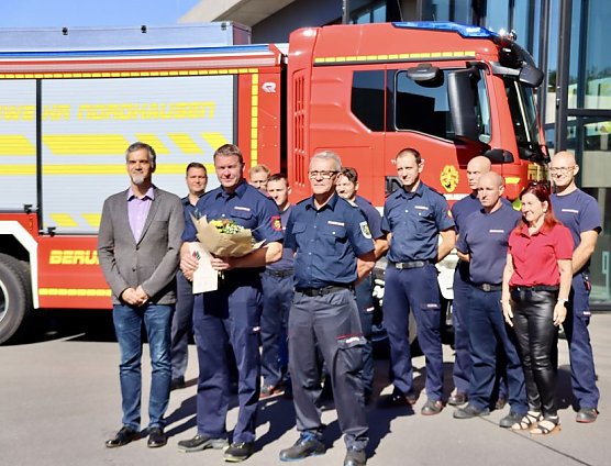Eric Rasch wurde zum Hauptbrandmeister ernannt (Foto: Stadt Nordhausen)