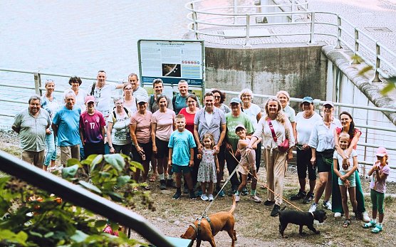 Die Wandergruppe um Carolin Gerbothe und ihre CDU Kollegen (Foto: CDU-Wahlkreisbüro ) Die Wandergruppe um Carolin Gerbothe und ihre CDU Kollegen (Foto: CDU-Wahlkreisbüro )