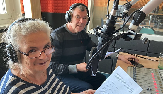 Anja Eisner und Igor Zarzhytskyy im Radiostudio am August-Bebel-Platz (Foto: Radio ENNO) Anja Eisner und Igor Zarzhytskyy im Radiostudio am August-Bebel-Platz (Foto: Radio ENNO)