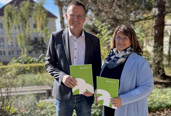 Gemeinsam f&uuml;r die Fachkr&auml;ftesicherung: Hochschule Nordhausen und Stadtwerke Sondershausen besiegeln ihre Zusammenarbeit (Foto: Thomas F&uuml;ldner)