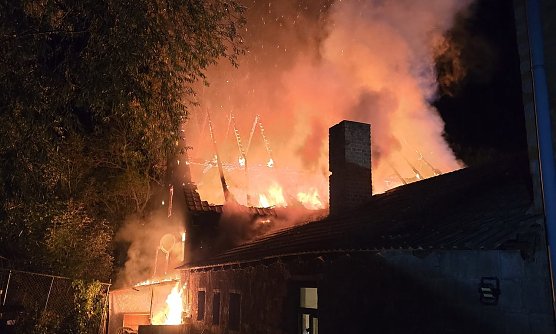 Feuer in Heringen (Foto: S. Dietzel)