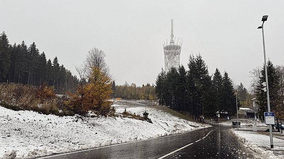 Erster Schnee am Hexenreich (Foto: vgf)