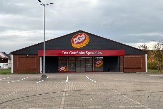 Der neue Getränkemarkt in Salza (Foto: Winsel) Der neue Getränkemarkt in Salza (Foto: Winsel)