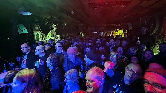 200 G&auml;ste in der Hagerschen Scheune (Foto: nnz)