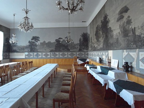 Blick in das Waldhaus Japan in Bleicherode (Foto: Deutsche Stiftung Denkmalschutz) Blick in das Waldhaus Japan in Bleicherode (Foto: Deutsche Stiftung Denkmalschutz)