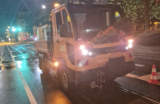 Spurrillenreinigung am Nordh&auml;user Gleis (Foto: Verkehrsbetriebe Nordhausen)