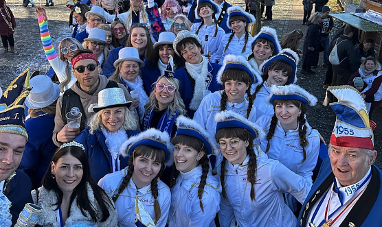 Die Görsbacher Karnevalisten starten in die 71. Saison (Foto: Vivien Thiele) Die Görsbacher Karnevalisten starten in die 71. Saison (Foto: Vivien Thiele)