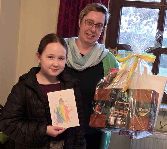 Siegerin Clara Nowak und Projektleitung Kunstkirche Uthleben Sandra Hesse (Foto: Sandra Hesse)