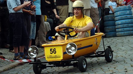 Rollende Kisten (Foto: wf)