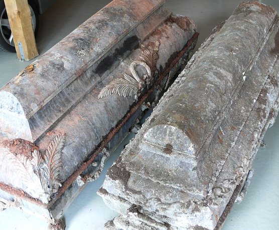 Die beiden Zinksärge (Foto: nnz) Die beiden Zinksärge (Foto: nnz)