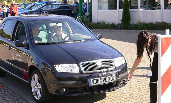 Genau beachten (Foto: APG)