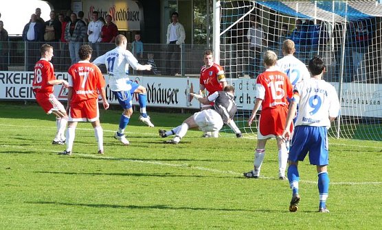 Torwart wird angeschossen (Foto: nnz)