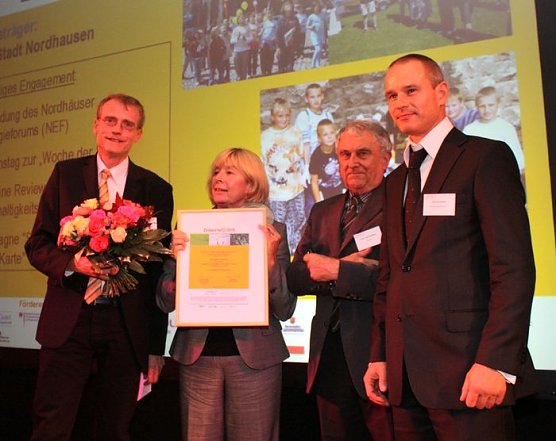 Preis erhalten (Foto: P. Grabe)