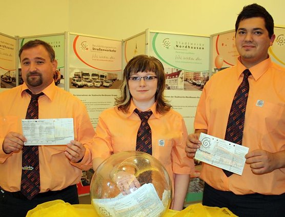 Gewinner gezogen (Foto: Stadtwerke) Gewinner gezogen (Foto: Stadtwerke)