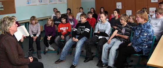 Vorgelesen (Foto: J. Piper) Vorgelesen (Foto: J. Piper)