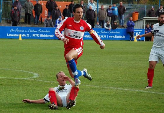 Auf geht's gegen Altenburg (Foto: Klaus Verkouter)