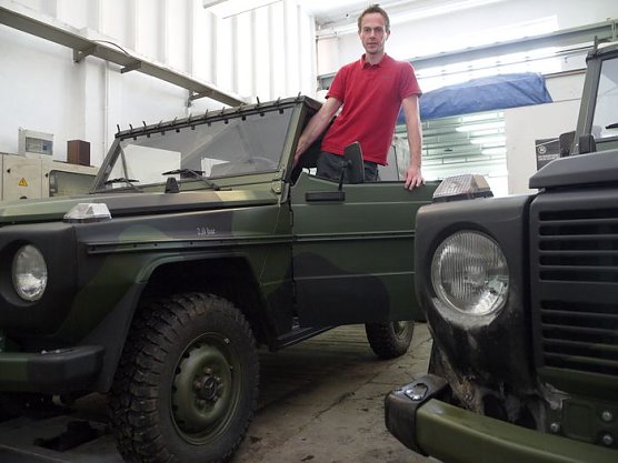 Verliebt in den "Wolf" (Foto: TiRo Neu)