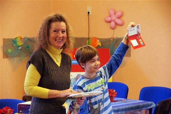 Gutschein bekommen (Foto: M. Daniel) Gutschein bekommen (Foto: M. Daniel)