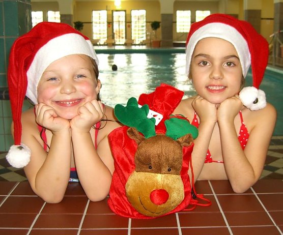 Planschen zum Fest (Foto: Badehaus) Planschen zum Fest (Foto: Badehaus)