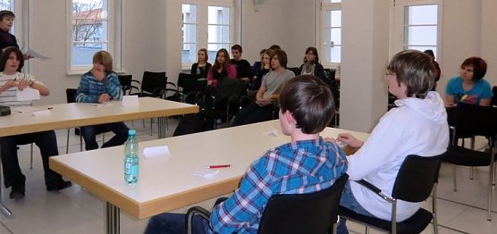 In Nordhausen debattiert (Foto: S. Meyer) In Nordhausen debattiert (Foto: S. Meyer)