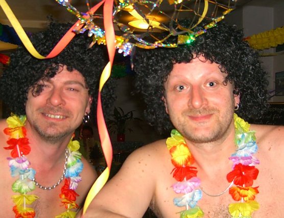 N&auml;rrische Sauna (Foto: Badehaus)