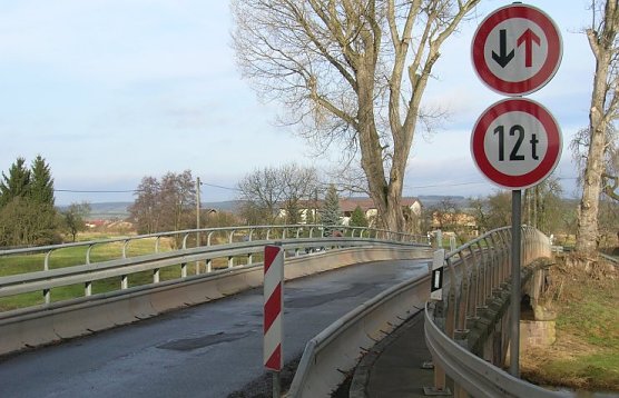 Marode Br&uuml;cke (Foto: Junker)