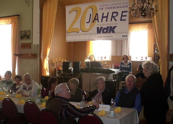 Gefeiert (Foto: K. Henze) Gefeiert (Foto: K. Henze)