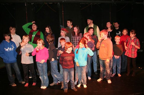 Die Darsteller (Foto: S. Spehr) Die Darsteller (Foto: S. Spehr)