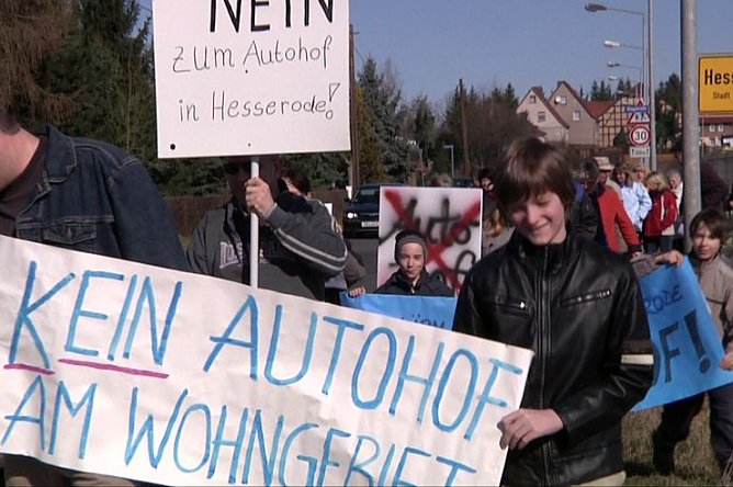 Demo gegen Autohof (Foto: nnz)