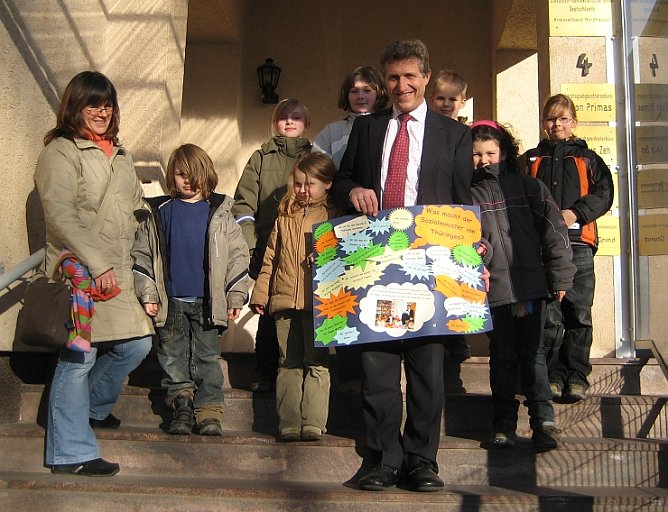 Collage &uuml;berreicht (Foto: nnz)