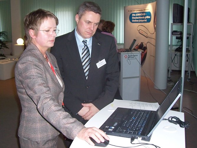 Im Gespräch (Foto: Kraft) Im Gespräch (Foto: Kraft)