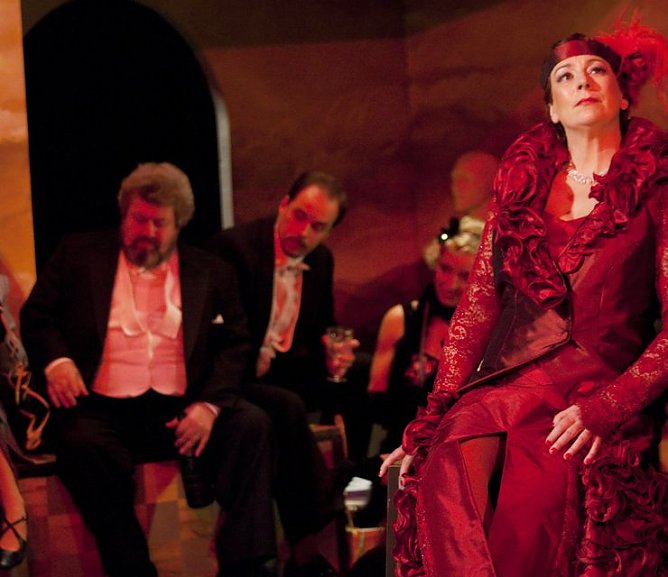 Die Gr&auml;fin gibt sich die Ehre (Foto: R. Obst)