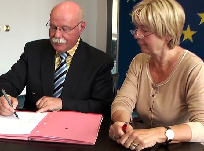 Unterschrieben (Foto: nnz) Unterschrieben (Foto: nnz)