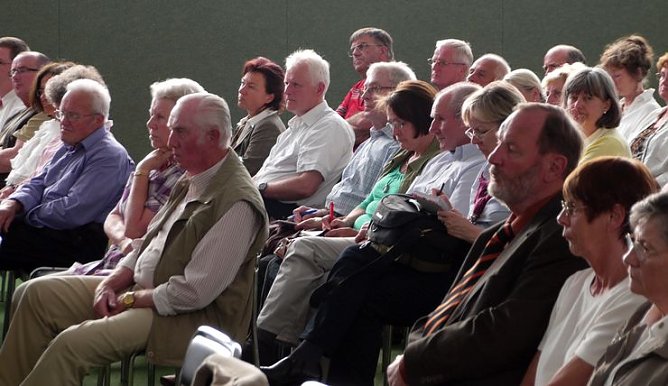 Stadtgespräch (Foto: nnz) Stadtgespräch (Foto: nnz)