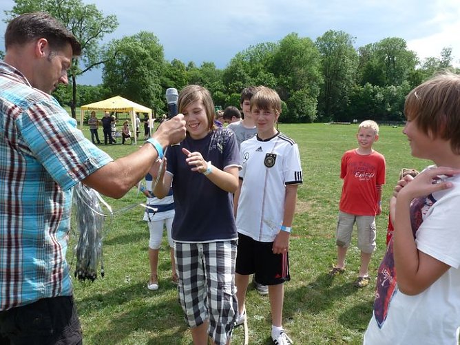 Was für ein Fest! (Foto: Karl-Heinz Herrmann) Was für ein Fest! (Foto: Karl-Heinz Herrmann)