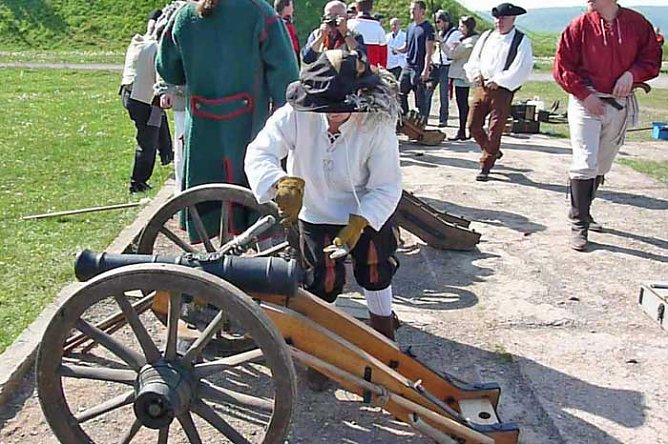 Internationales Schießen (Foto: Karl-Heinz Herrmann) Internationales Schießen (Foto: Karl-Heinz Herrmann)