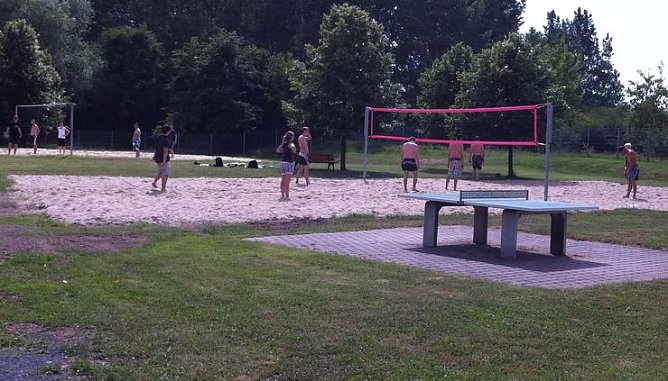 Sportlich am Kiesschacht (Foto: privat) Sportlich am Kiesschacht (Foto: privat)