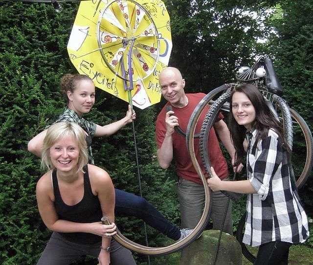 Wir drehn am Rad (Foto: Jugendkunstschule)